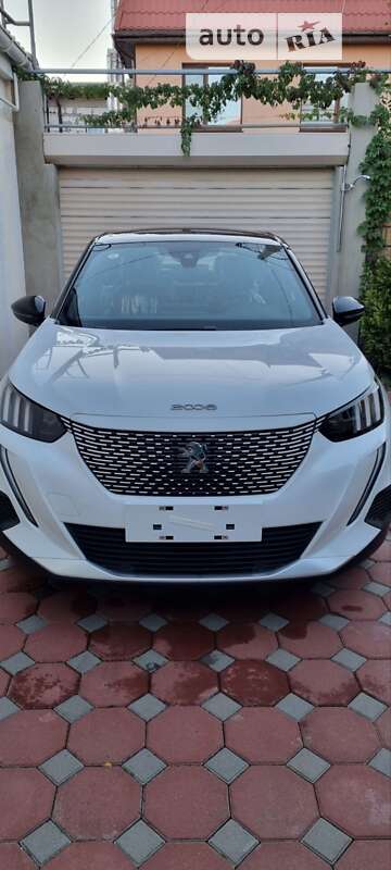 Внедорожник / Кроссовер Peugeot 2008 2021 в Одессе
