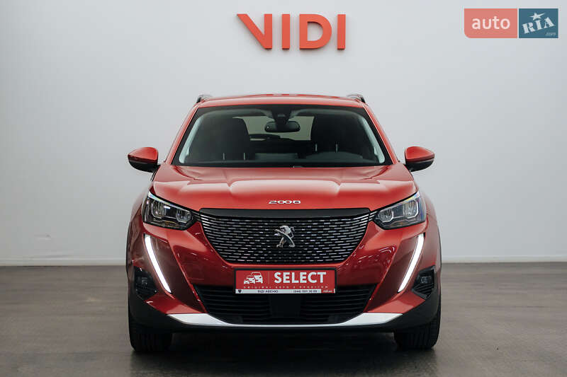 Внедорожник / Кроссовер Peugeot 2008 2020 в Киеве