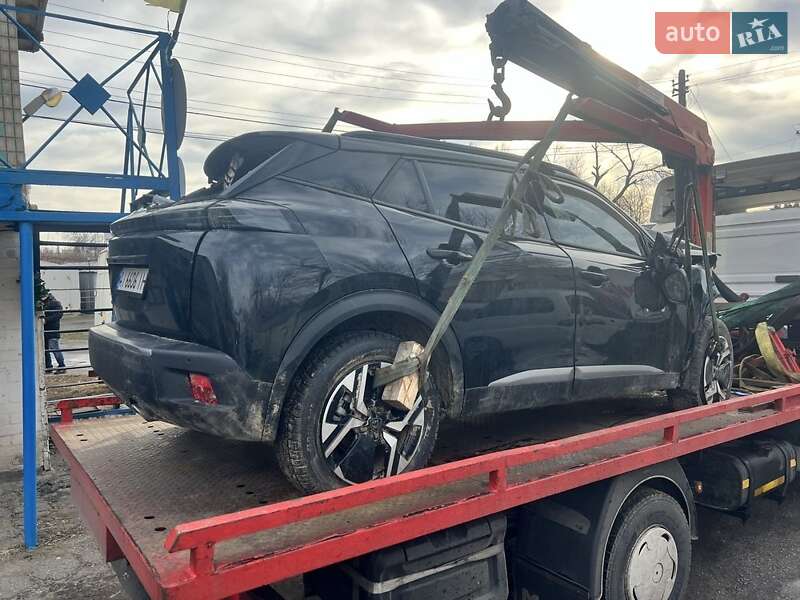 Внедорожник / Кроссовер Peugeot 2008 2023 в Вишневом