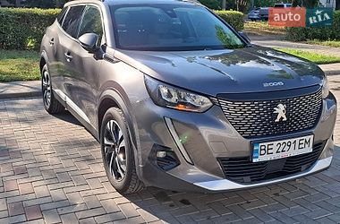 Внедорожник / Кроссовер Peugeot 2008 2021 в Николаеве