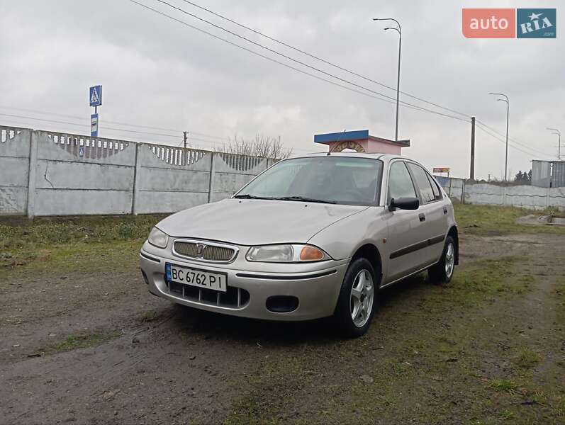 Хэтчбек Rover 200 1999 в Дубно