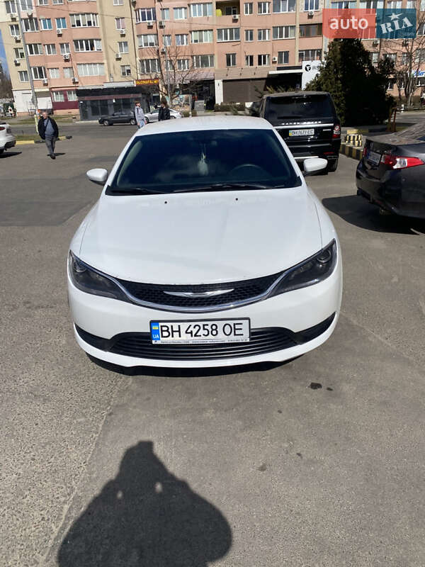 Седан Chrysler 200 2014 в Одессе
