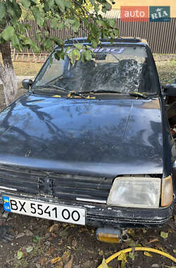 Хетчбек Peugeot 205 1987 в Кам'янець-Подільському Хетчбек Peugeot 205 1987 в Кам'янець-Подільському