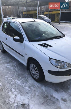Хэтчбек Peugeot 206 2006 в Ирпене