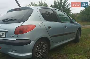 Хетчбек Peugeot 206 2005 в Благовіщенську