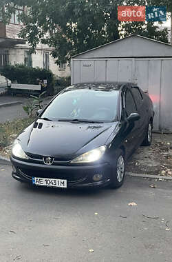 Седан Peugeot 206 2009 в Дніпрі