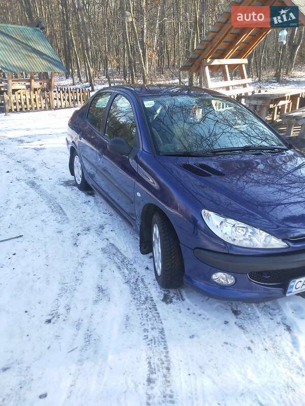 Седан Peugeot 206 2007 в Черкассах