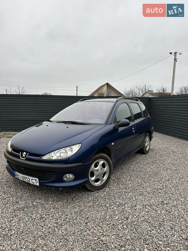 Универсал Peugeot 206 2003 в Миргороде
