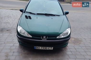 Хэтчбек Peugeot 206 2003 в Тернополе