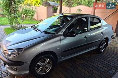 Седан Peugeot 206 2008 в Запоріжжі