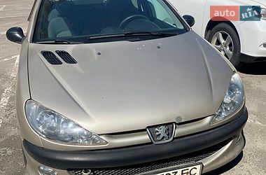 Седан Peugeot 206 2007 в Киеве