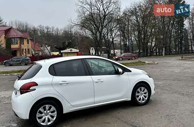 Хэтчбек Peugeot 208 2016 в Бучаче