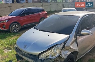 Хетчбек Peugeot 208 2013 в Одесі