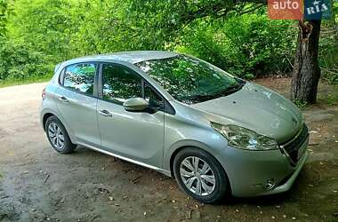 Хетчбек Peugeot 208 2014 в Сумах Хетчбек Peugeot 208 2014 в Сумах