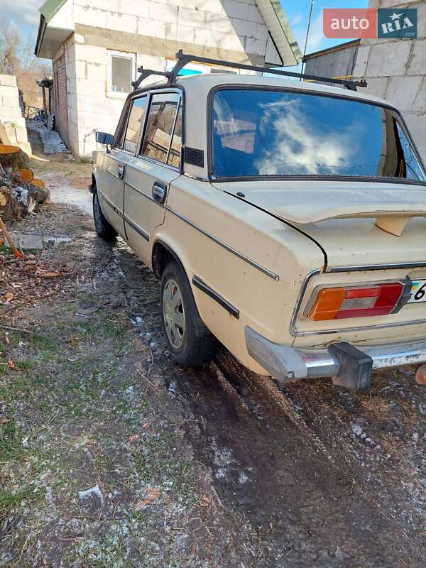 Седан ВАЗ / Lada 2106 1990 в Луцке