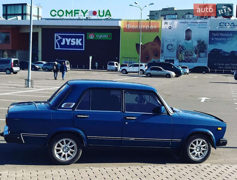 Седан ВАЗ / Lada 2107 2001 в Сумах Седан ВАЗ / Lada 2107 2001 в Сумах