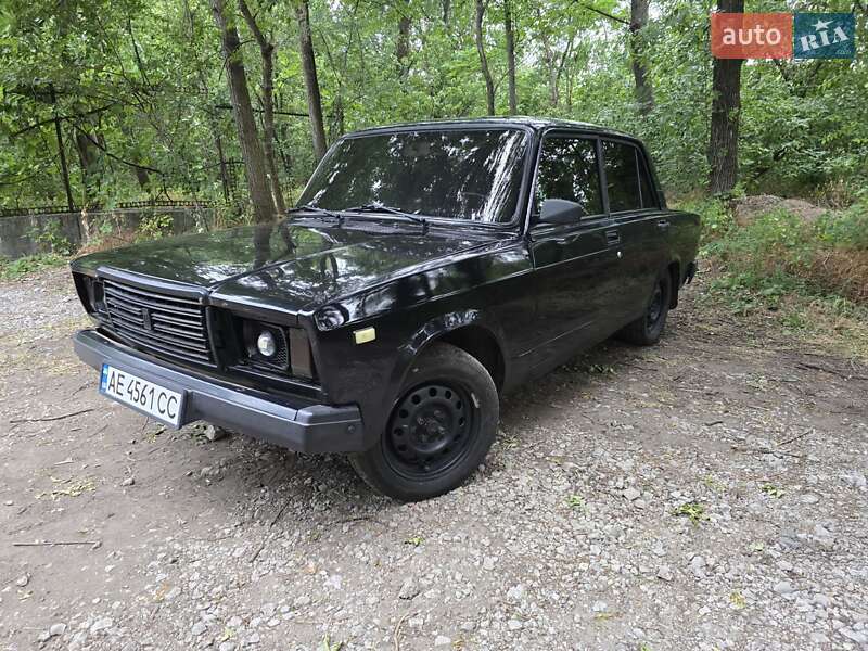 Седан ВАЗ / Lada 2107 1997 в Днепре
