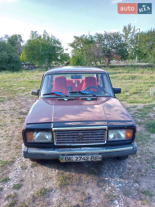 Седан ВАЗ / Lada 2107 2006 в Новом Буге