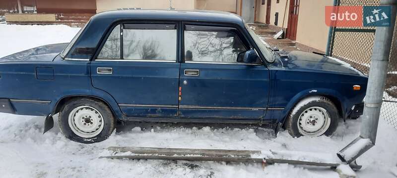 Седан ВАЗ / Lada 2107 1999 в Тернополе Седан ВАЗ / Lada 2107 1999 в Тернополе