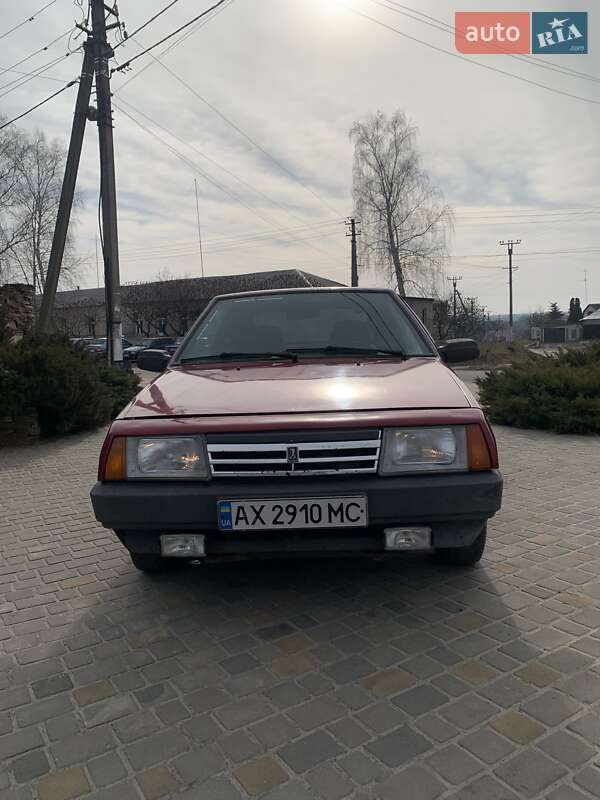 Хэтчбек ВАЗ / Lada 2108 1992 в Харькове