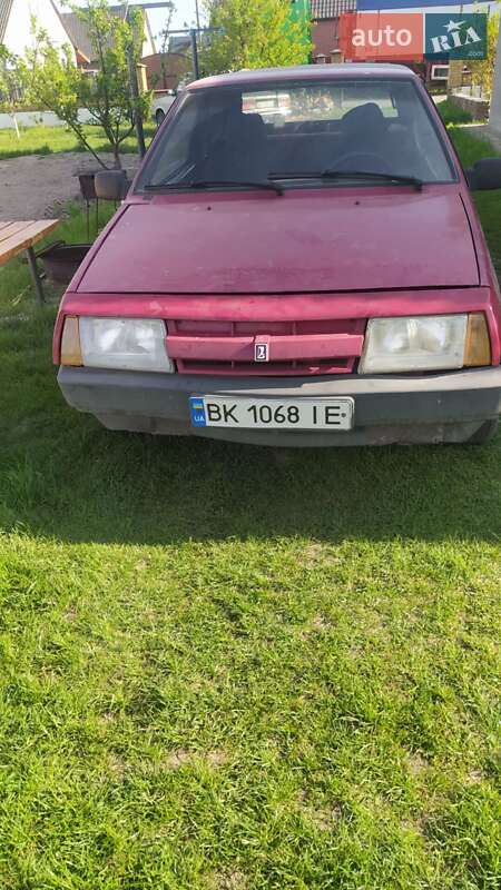 Хэтчбек ВАЗ / Lada 2108 1987 в Владимирце