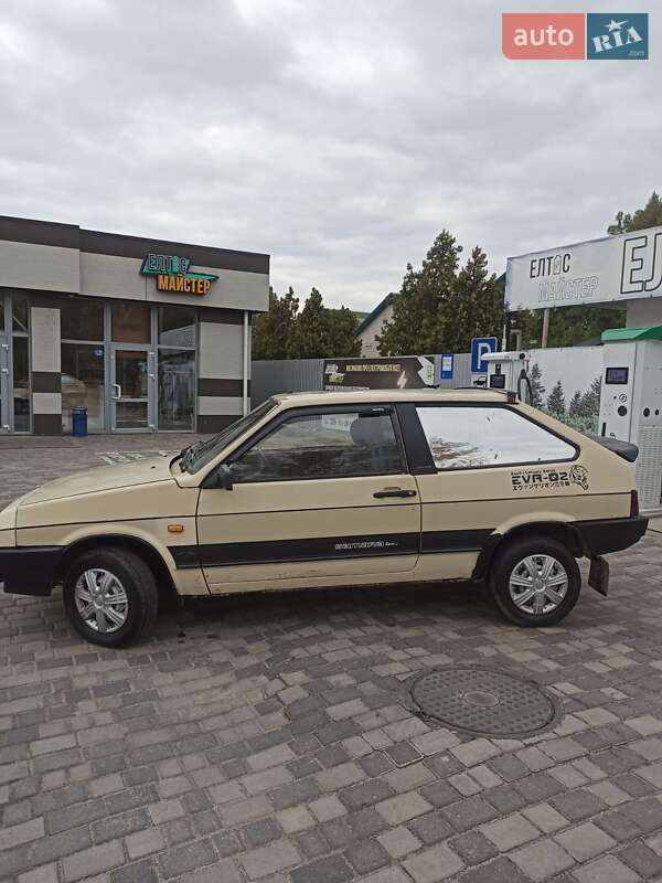 Хэтчбек ВАЗ / Lada 2108 1987 в Горишних Плавнях