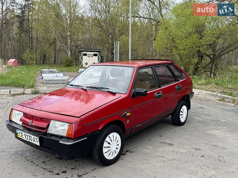 Хэтчбек ВАЗ / Lada 2108 1994 в Славуте