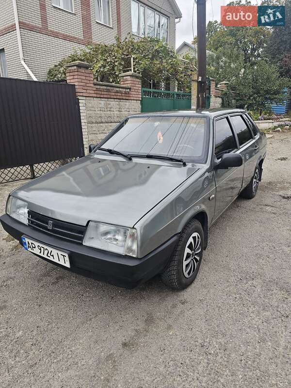 Седан ВАЗ / Lada 21099 2006 в Запоріжжі Седан ВАЗ / Lada 21099 2006 в Запоріжжі