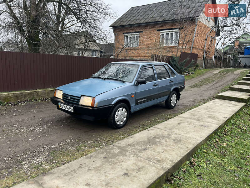 Седан ВАЗ / Lada 21099 2006 в Беловарцах