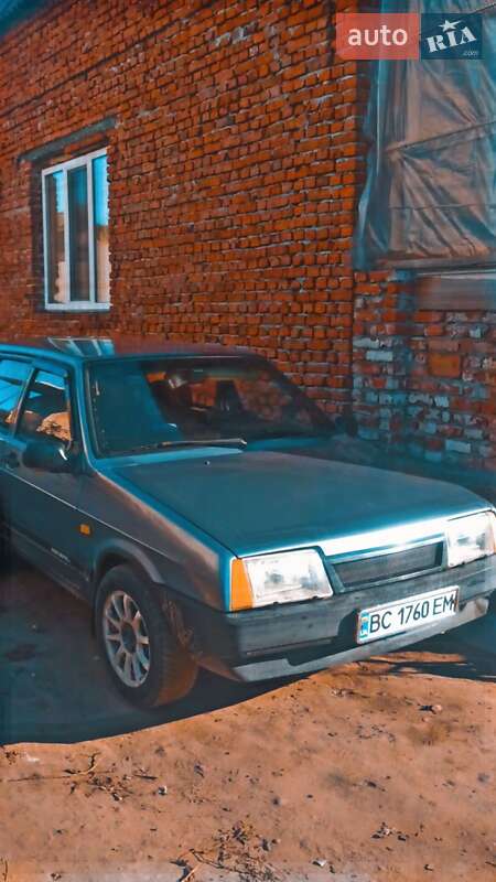 Хетчбек ВАЗ / Lada 2109 2001 в Рогатині Хетчбек ВАЗ / Lada 2109 2001 в Рогатині
