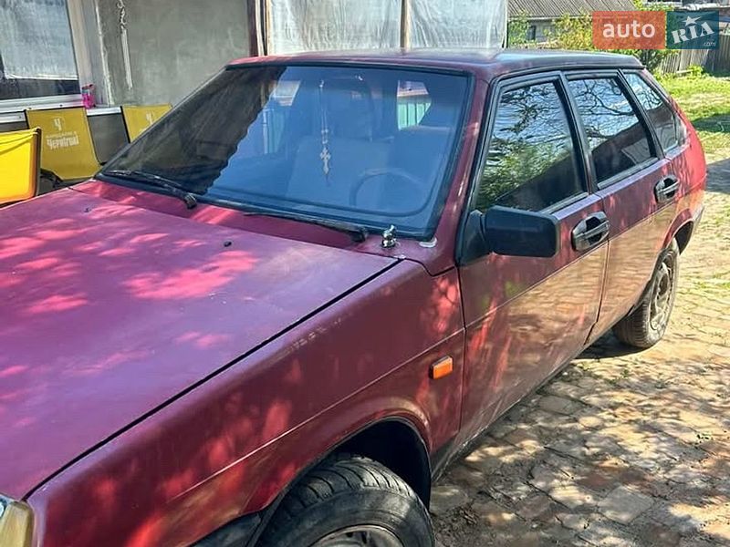 Хэтчбек ВАЗ / Lada 2109 1989 в Владимире Хэтчбек ВАЗ / Lada 2109 1989 в Владимире