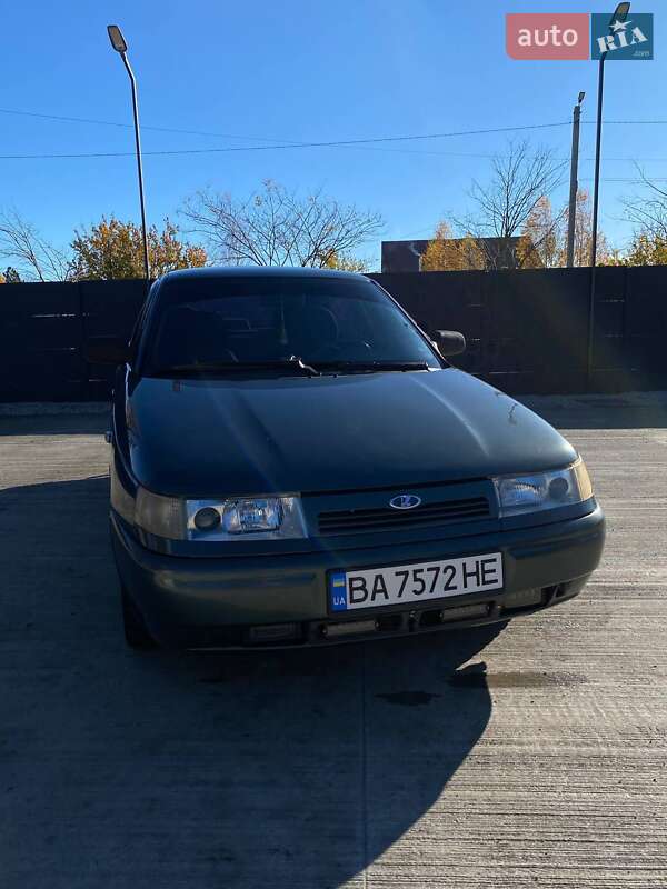 Седан ВАЗ / Lada 2110 2010 в Пятихатках Седан ВАЗ / Lada 2110 2010 в Пятихатках