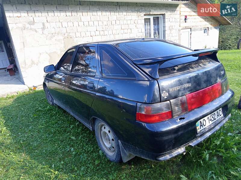 Хэтчбек ВАЗ / Lada 2112 2005 в Межгорье Хэтчбек ВАЗ / Lada 2112 2005 в Межгорье