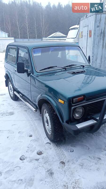 Хэтчбек ВАЗ / Lada 2121 Нива 1992 в Костополе