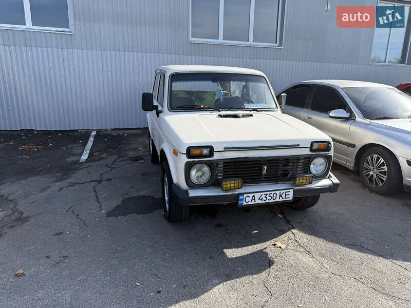 Внедорожник / Кроссовер ВАЗ / Lada 2121 Нива 1982 в Звенигородке Внедорожник / Кроссовер ВАЗ / Lada 2121 Нива 1982 в Звенигородке