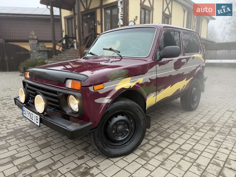 Внедорожник / Кроссовер ВАЗ / Lada 21214 / 4x4 2011 в Хмельницком