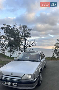 Хетчбек Renault 25 1985 в Одесі