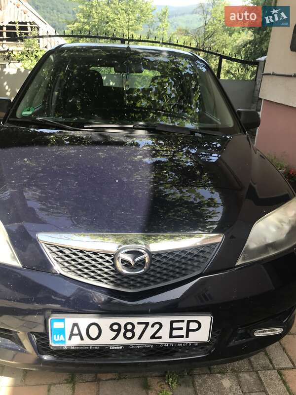 Хэтчбек Mazda 2 2004 в Сваляве Хэтчбек Mazda 2 2004 в Сваляве