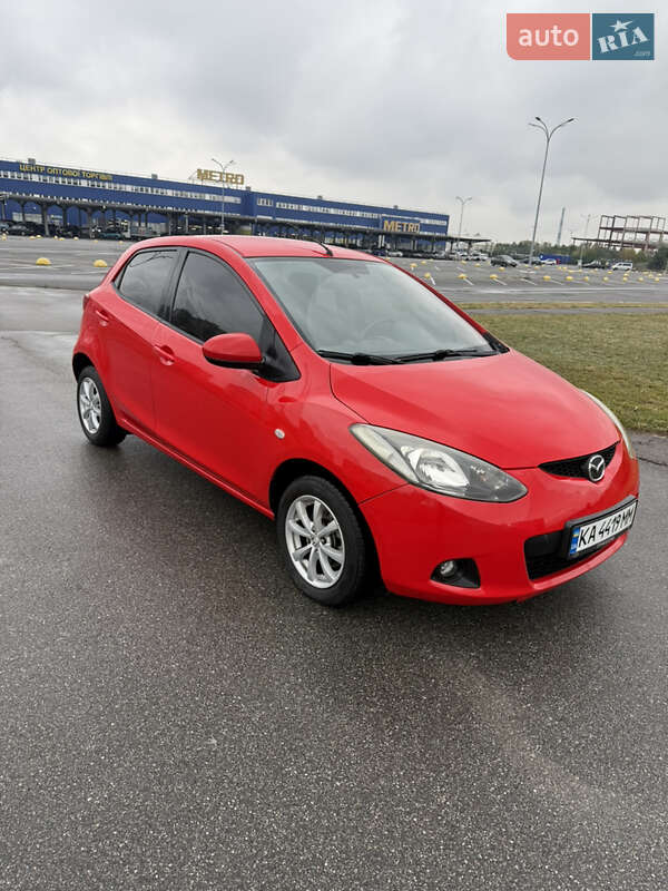 Хэтчбек Mazda 2 2008 в Киеве Хэтчбек Mazda 2 2008 в Киеве