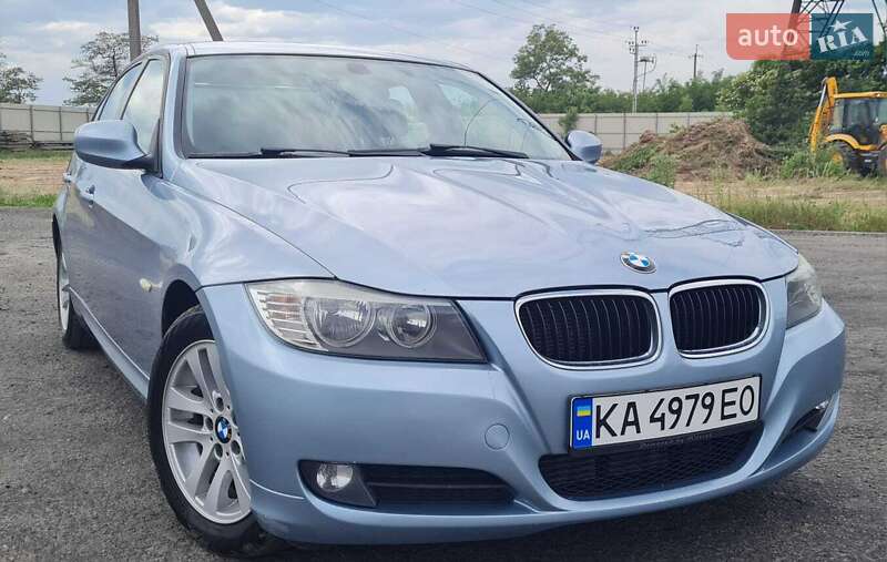 Седан BMW 3 Series 2010 в Киеве Седан BMW 3 Series 2010 в Киеве