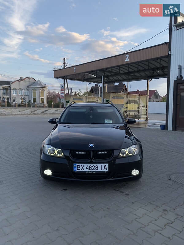 Универсал BMW 3 Series 2008 в Каменец-Подольском