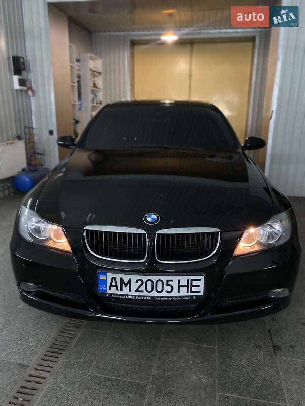 Седан BMW 3 Series 2005 в Бердичеве Седан BMW 3 Series 2005 в Бердичеве