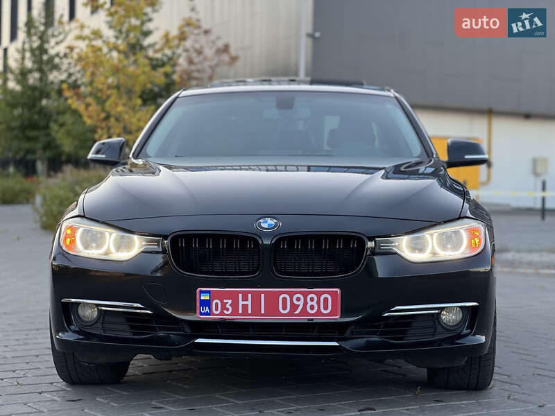 Седан BMW 3 Series 2013 в Ровно