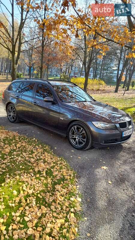 Универсал BMW 3 Series 2007 в Хмельницком