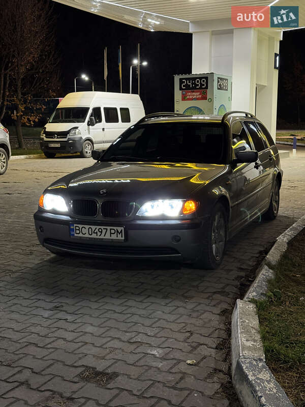 Универсал BMW 3 Series 2005 в Городке