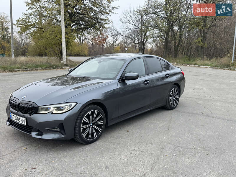 Седан BMW 3 Series 2019 в Днепре