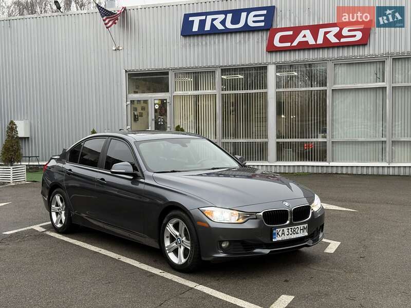 Седан BMW 3 Series 2013 в Киеве