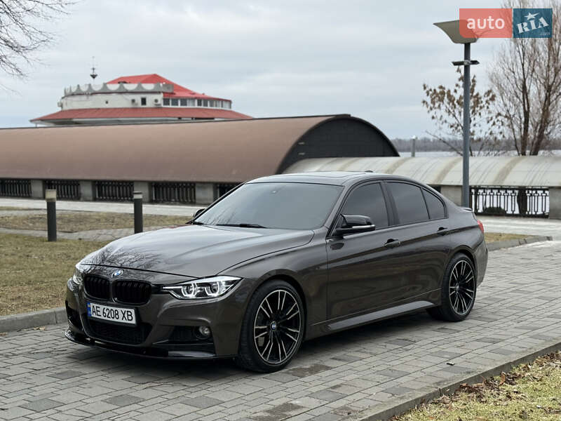 Седан BMW 3 Series 2014 в Днепре
