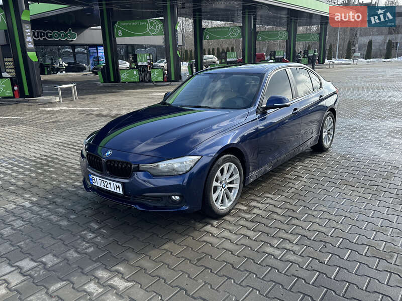 Седан BMW 3 Series 2015 в Кременчуге