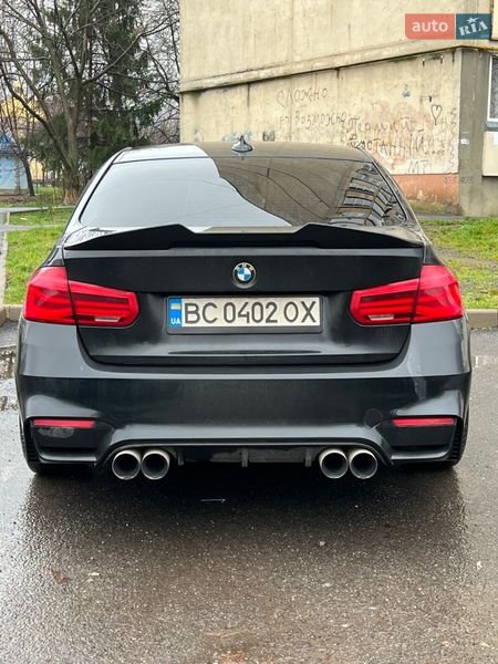 Седан BMW 3 Series 2012 в Мукачевому